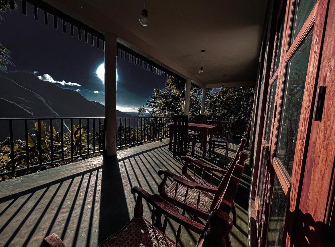 Nature Green Hotels On Rock Home Ella Exterior foto